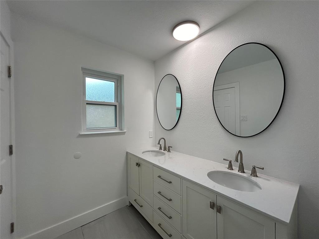 Kingswood Estates Add - Residential Lease