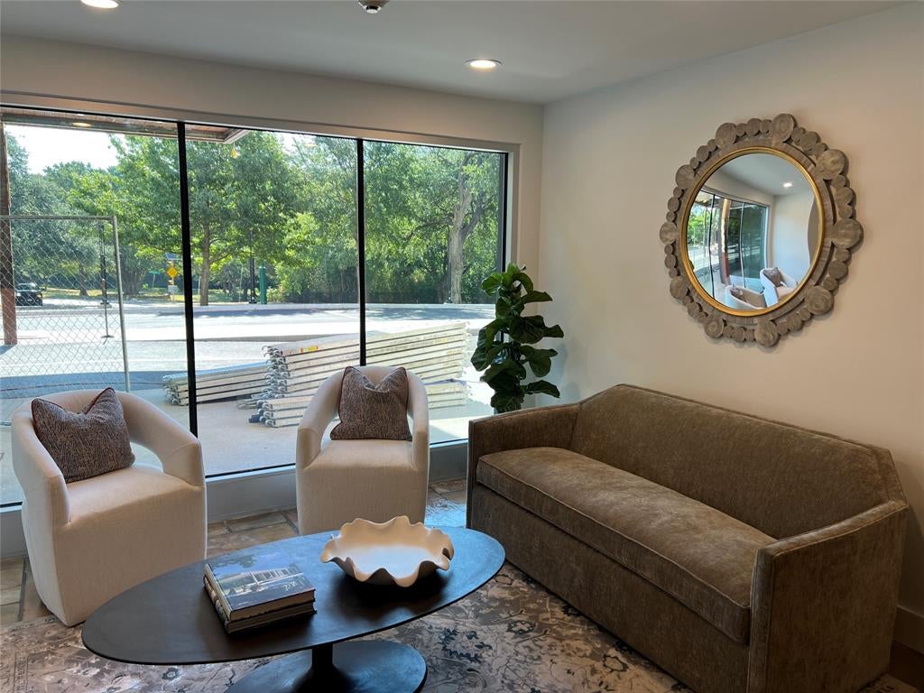 3883 Turtle Creek Boulevard 2214