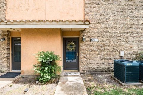 Photo of 859 Dublin Drive #4 (D), Richardson, TX 75080 (MLS # 21245090)