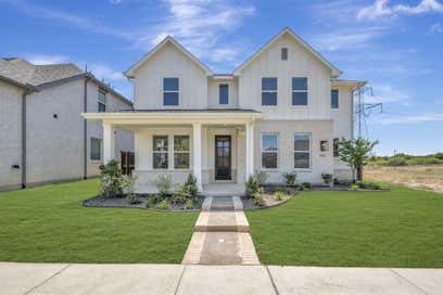 1064 Hackberry Emperor Street Crowley TX 76036