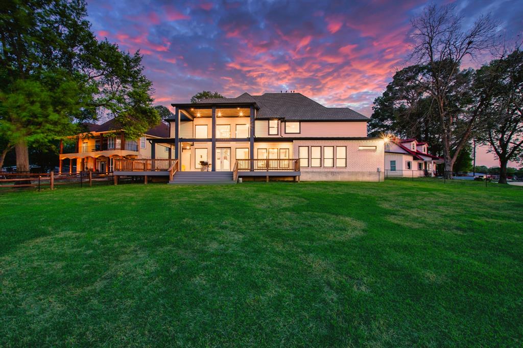 154 Sunset Drive