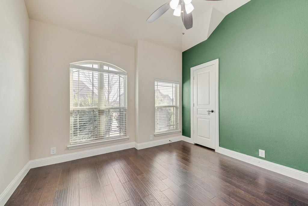 2425 Moon Dance Lane