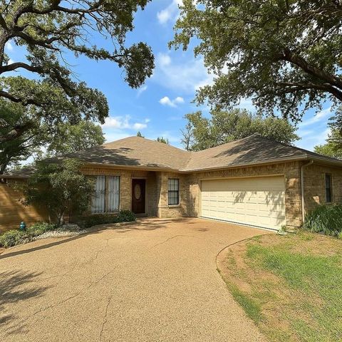 2909 Gainesborough Drive Dallas TX 75287