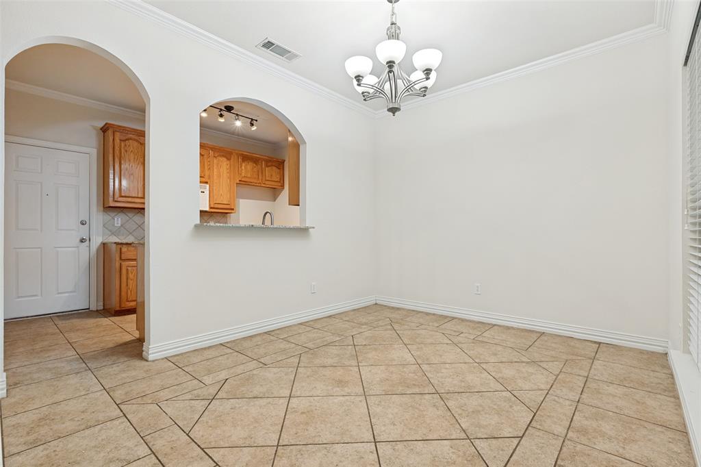 4231 Towne Lake Court