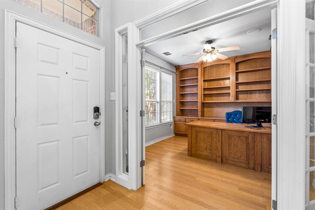 Lantana, Texas 76226, United States, 3 Bedrooms Bedrooms, ,3 BathroomsBathrooms,Residential,Pending,29074