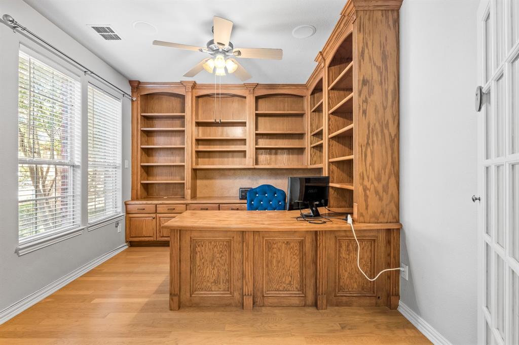 Lantana, Texas 76226, United States, 3 Bedrooms Bedrooms, ,3 BathroomsBathrooms,Residential,Pending,29074