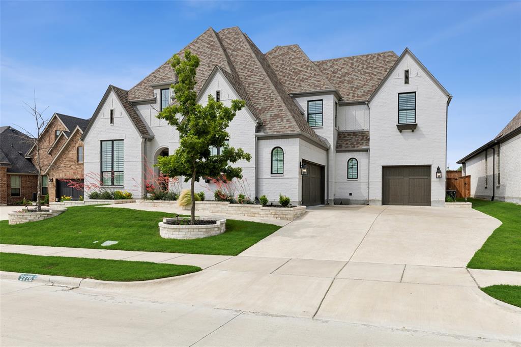 2226 Randas Way
