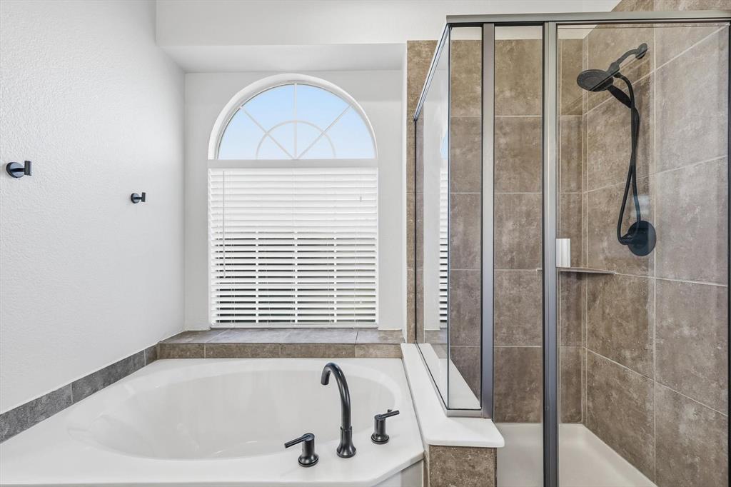 Sendera Ranch - Residential