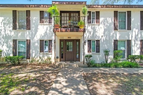 4012 Ridglea Country Club Drive 403 Fort Worth TX 76126