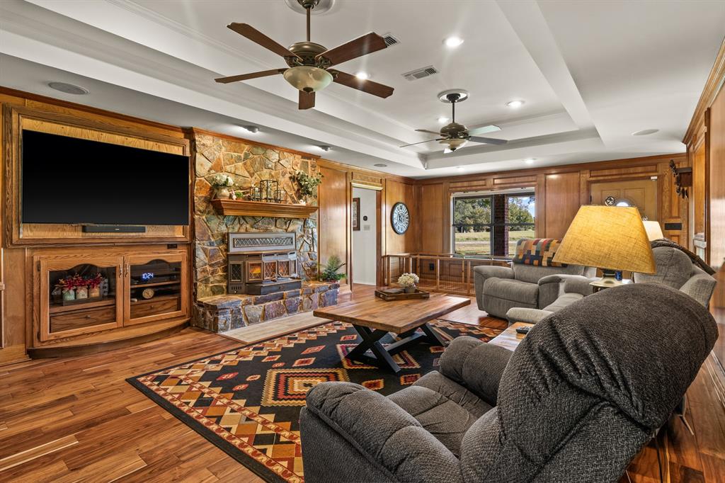 Meadowlake Estates - Residential