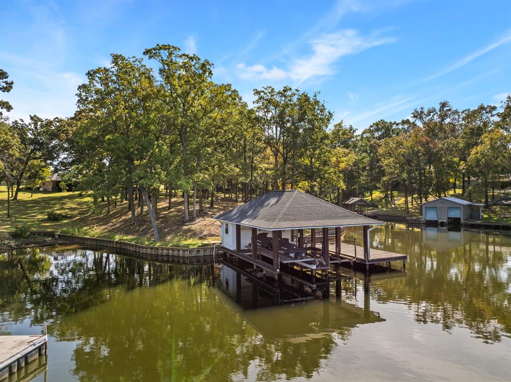 Meadowlake Estates - Residential