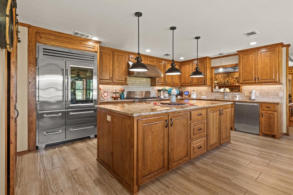 Meadowlake Estates - Residential