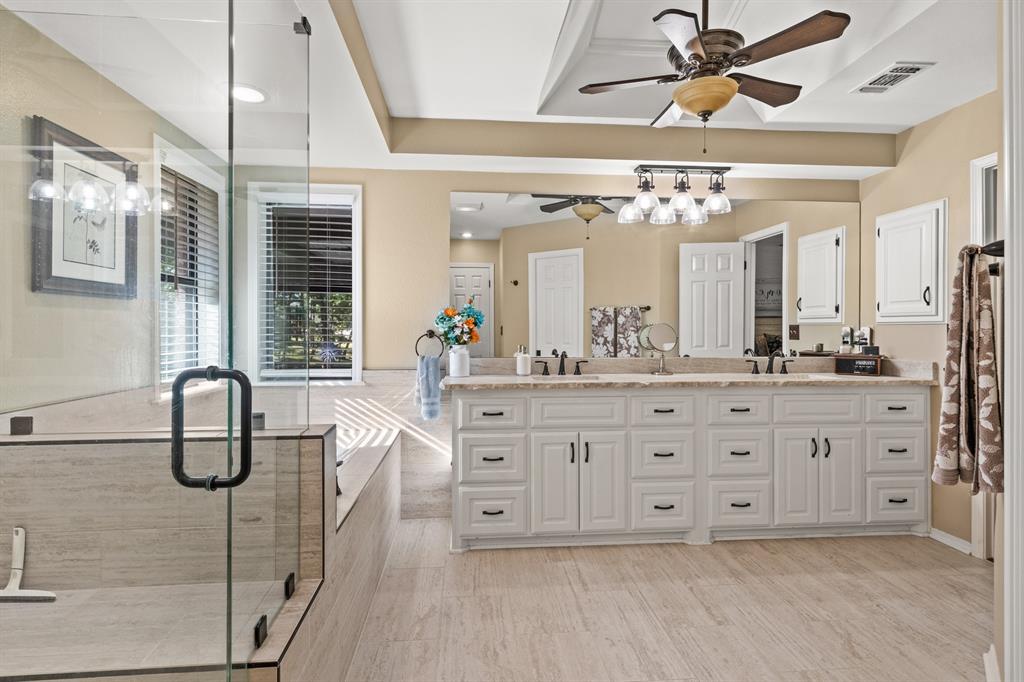 Meadowlake Estates - Residential