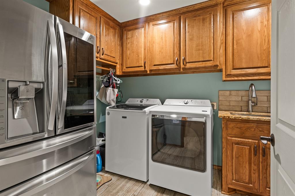 Meadowlake Estates - Residential