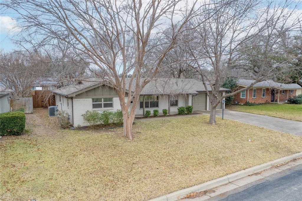 6813 Valhalla Road