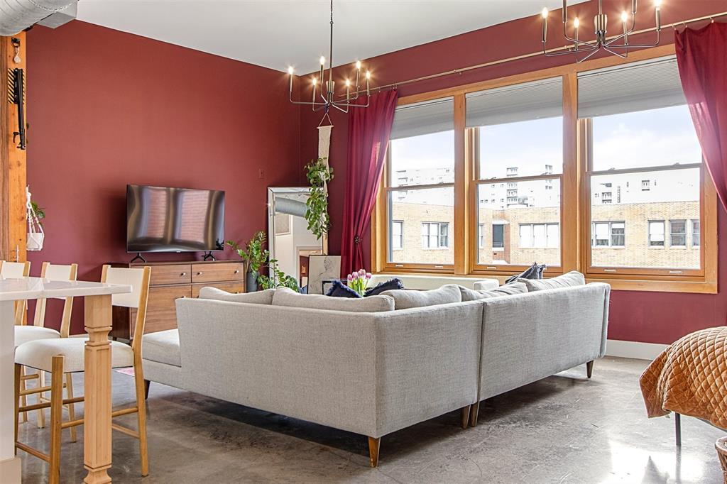 Live Oak Lofts Condo - Residential