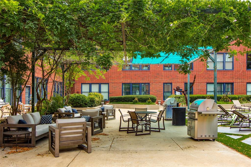 Live Oak Lofts Condo - Residential