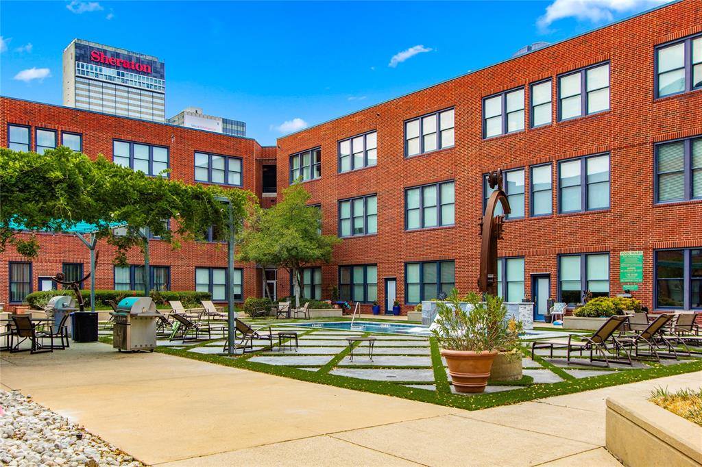 Live Oak Lofts Condo - Residential