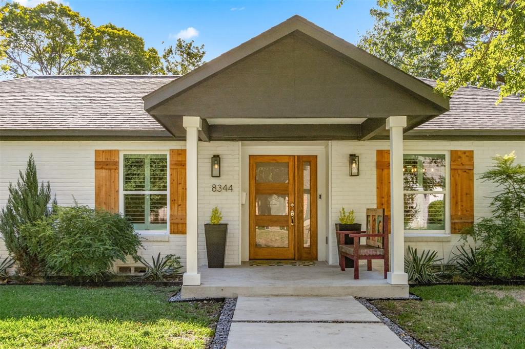 8344 San Cristobal Drive