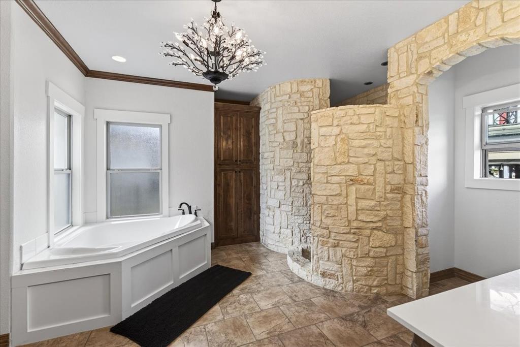 Pinnacle Club - Residential