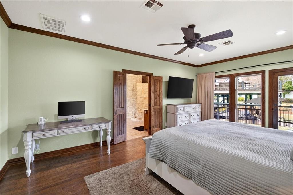 Pinnacle Club - Residential