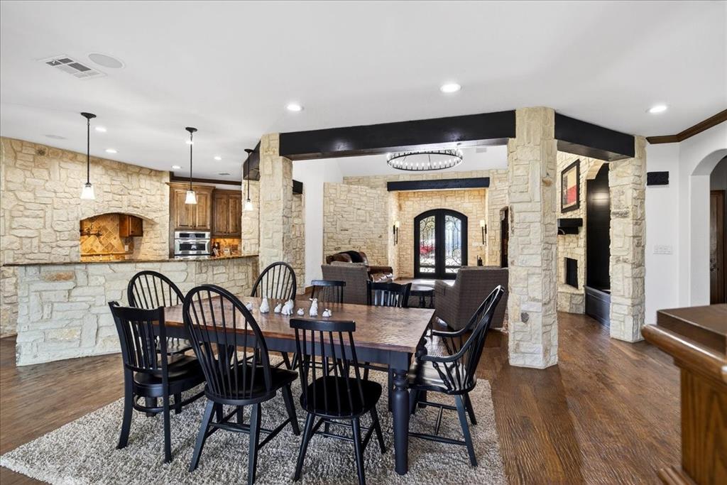 Pinnacle Club - Residential