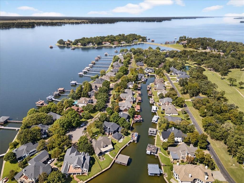 Pinnacle Club - Residential