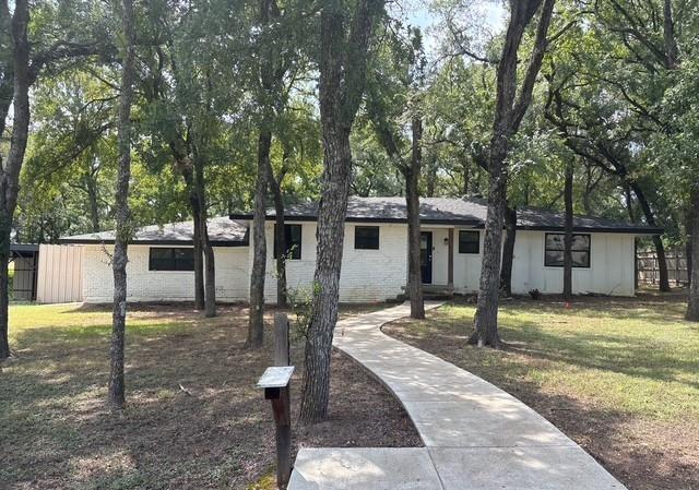 Whispering Oaks - Residential