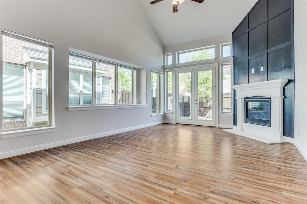 8708 Fairway Lane