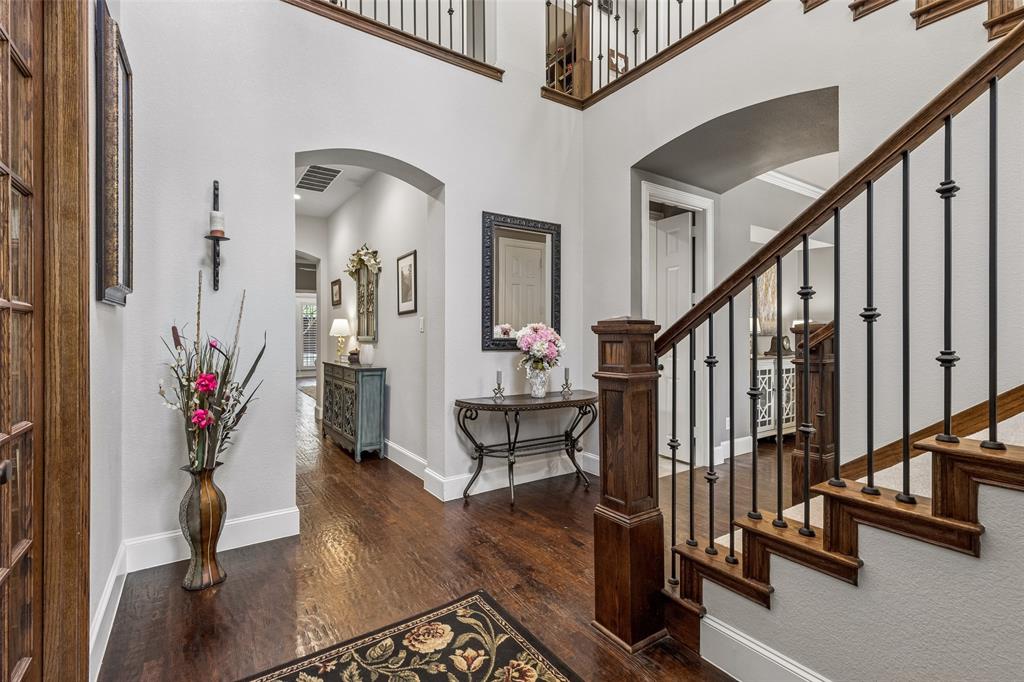 13608 Lyndhurst Drive