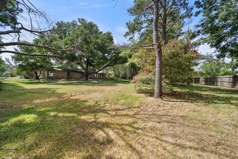 A home in Corsicana