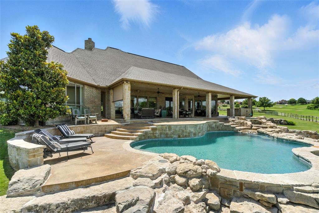 141 Pinnacle Peak Lane