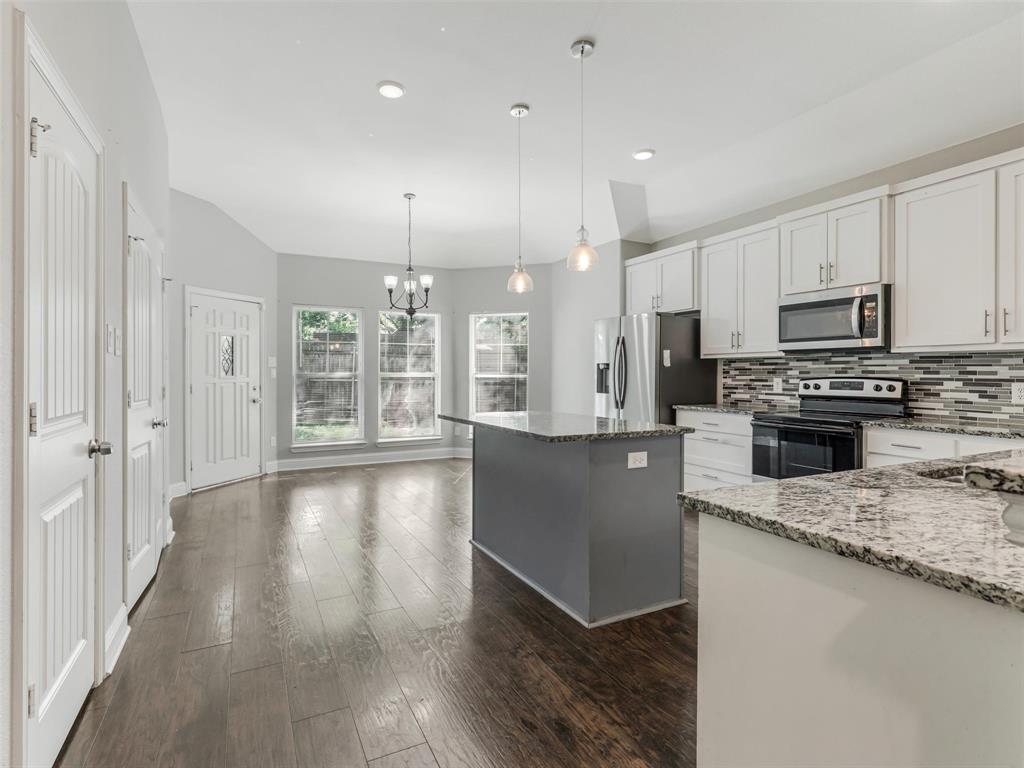 Deerpath Village 04 - Residential