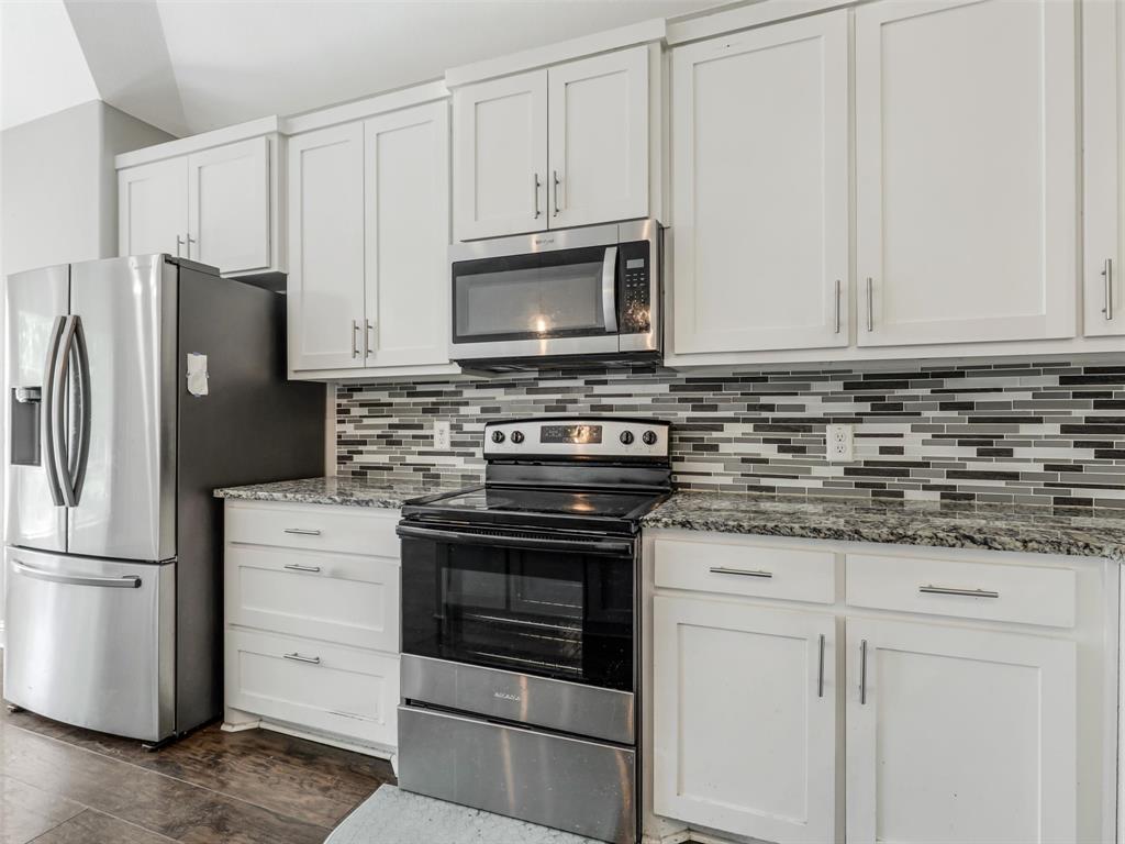 Deerpath Village 04 - Residential