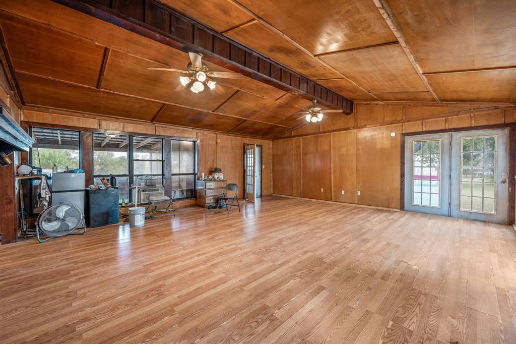 5927 Oak Creek Court