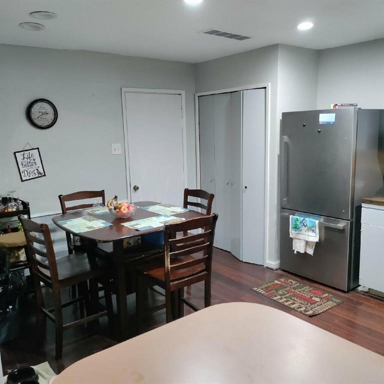 Meadowcreek Park 01 - Residential