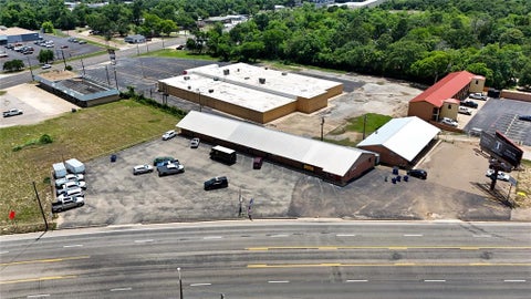Photo of 201 US Highway 175 Street W, Athens, TX 75751 (MLS # 21331071)