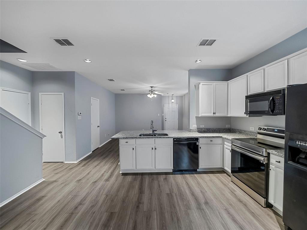 Lakewood Ph 03 - Residential Lease