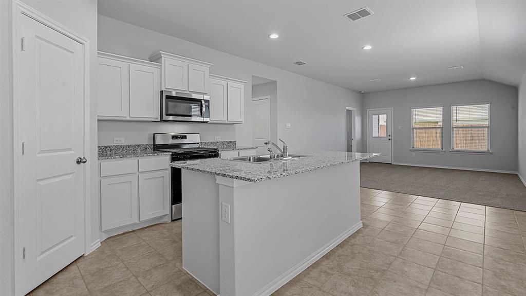 525 RED ADMIRAL Lane