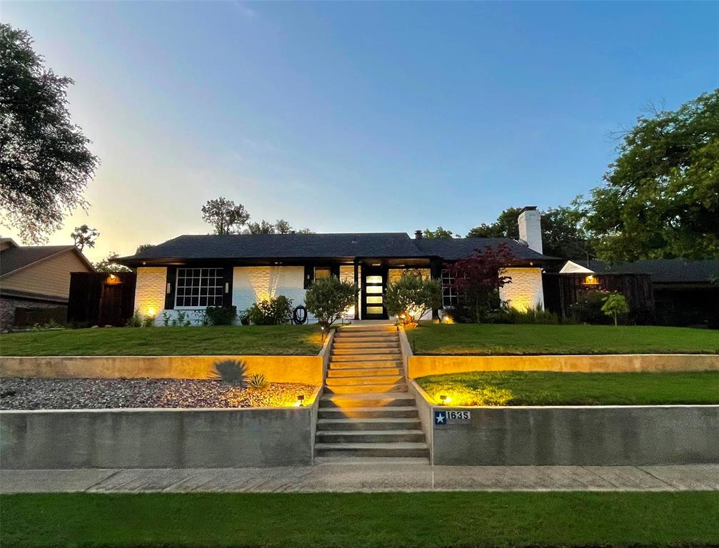 1635 W Pentagon Parkway