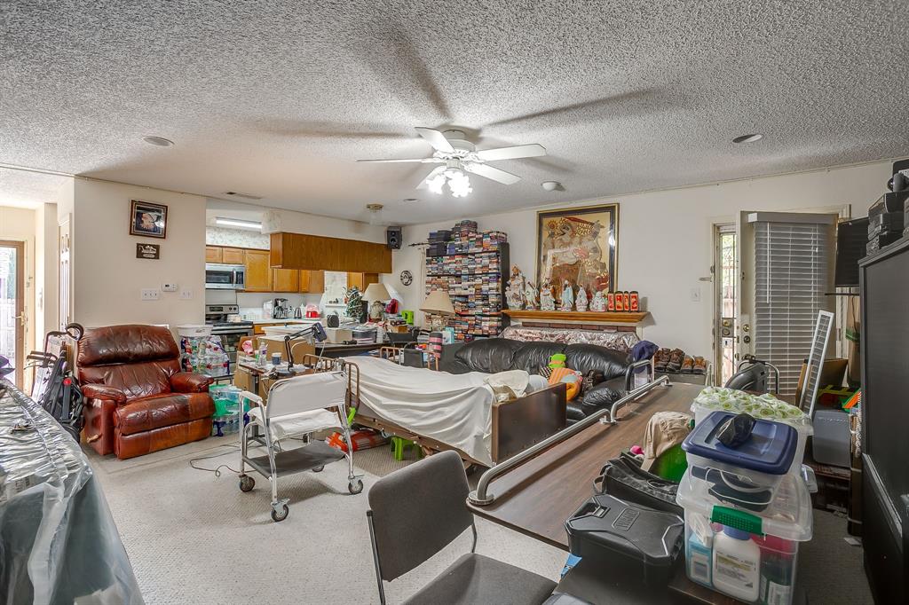 Ridgewest Twnhms - Residential