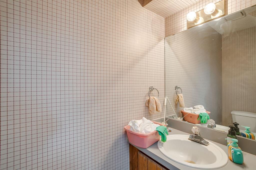 Ridgewest Twnhms - Residential