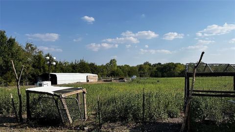 A home in Farmersville