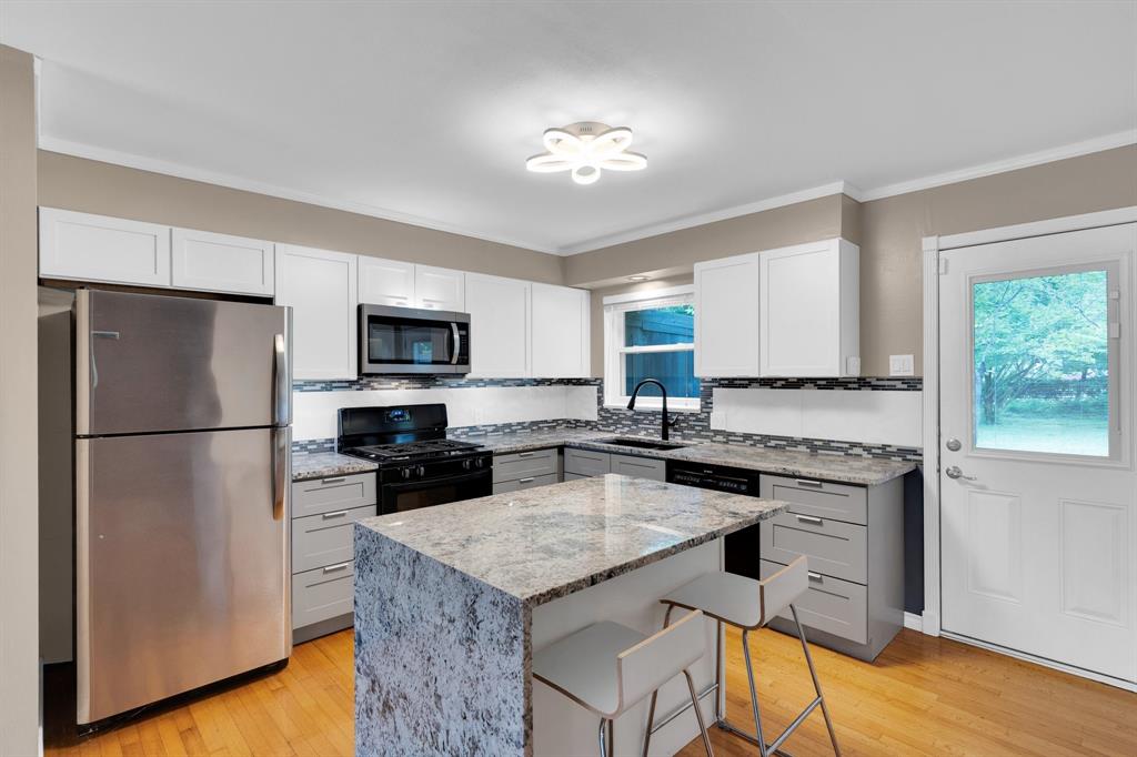 Ash Creek Estates - Residential Lease