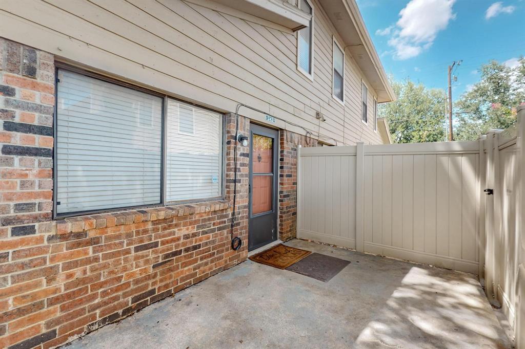 Ridgeline Townhome Condo - Residential Lease