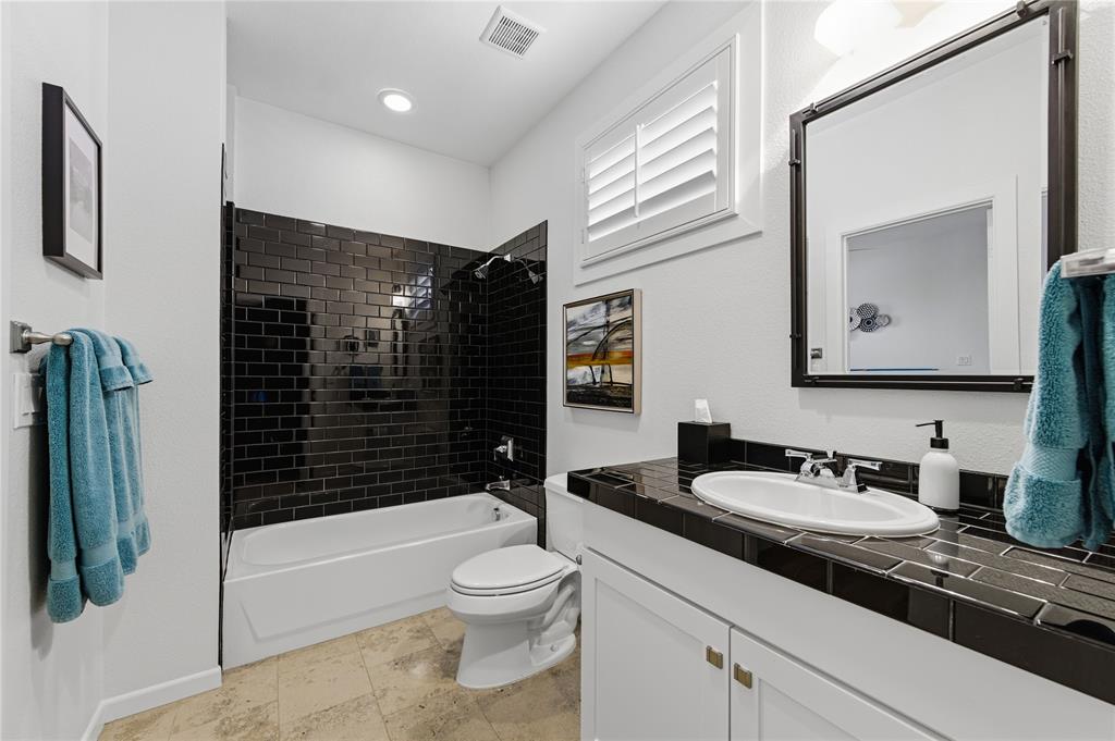 Regency At Lakewood Condos - Residential