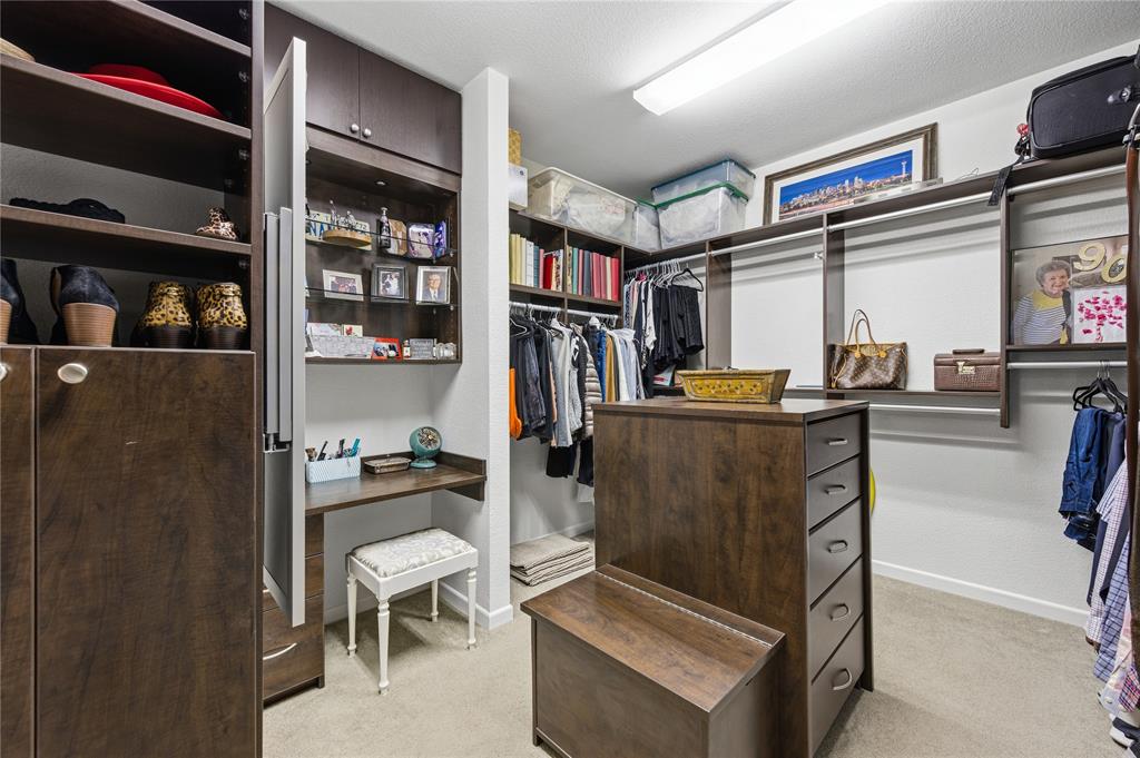 Regency At Lakewood Condos - Residential