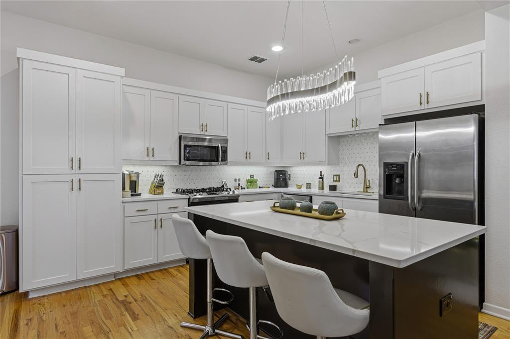 Regency At Lakewood Condos - Residential