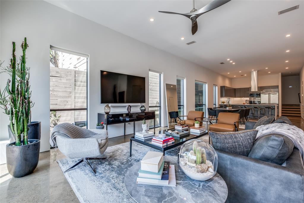 4224 Buena Vista