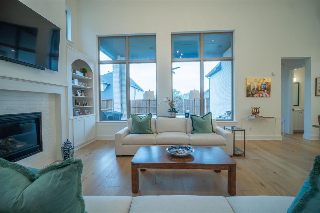 3148 Shaddock Boulevard